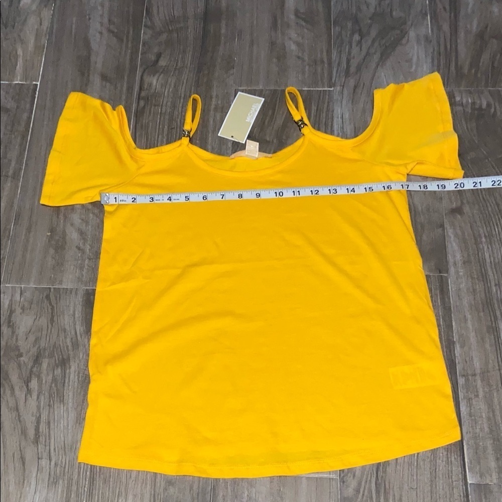 Michael Kors basics blouse - Picture 2 of 10